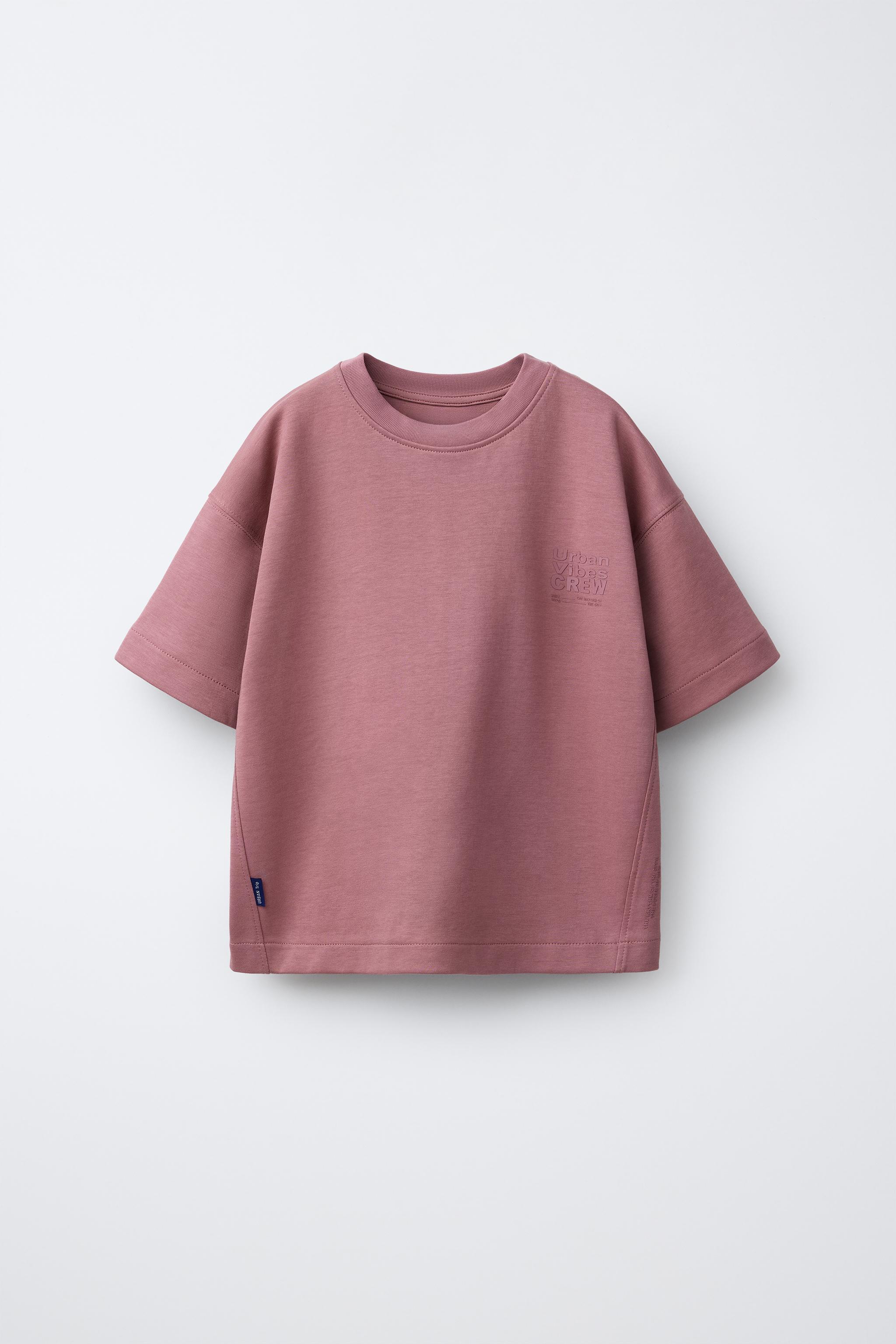 INTERLOCK T-SHIRT AND SHORTS SET